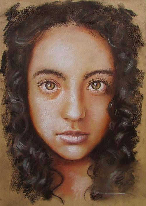 Colombian Girl, pastel drawing by Danie Cronje, unframed